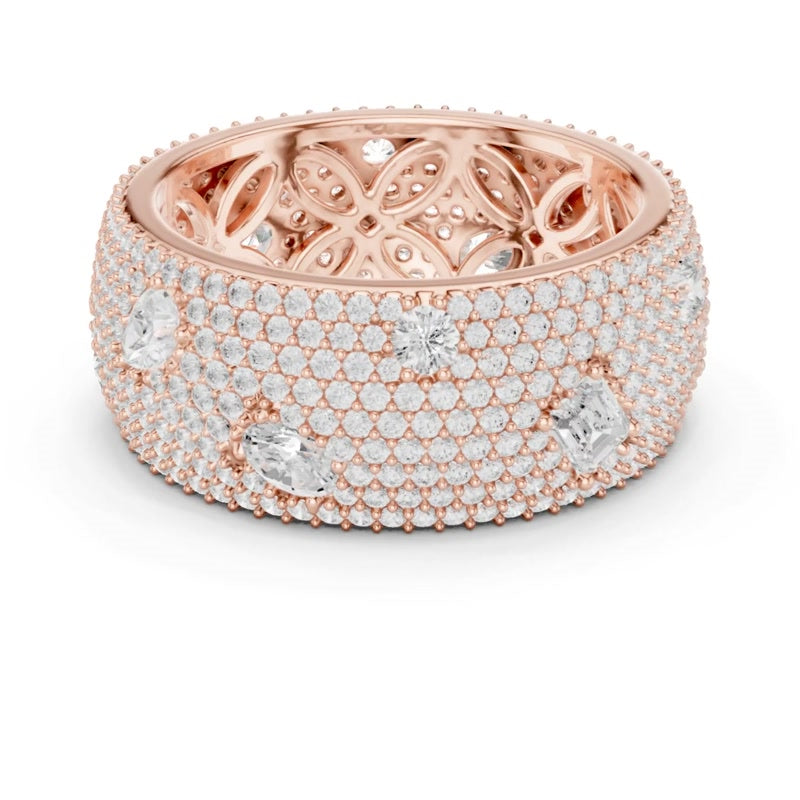 Wide Pavé Frame Band