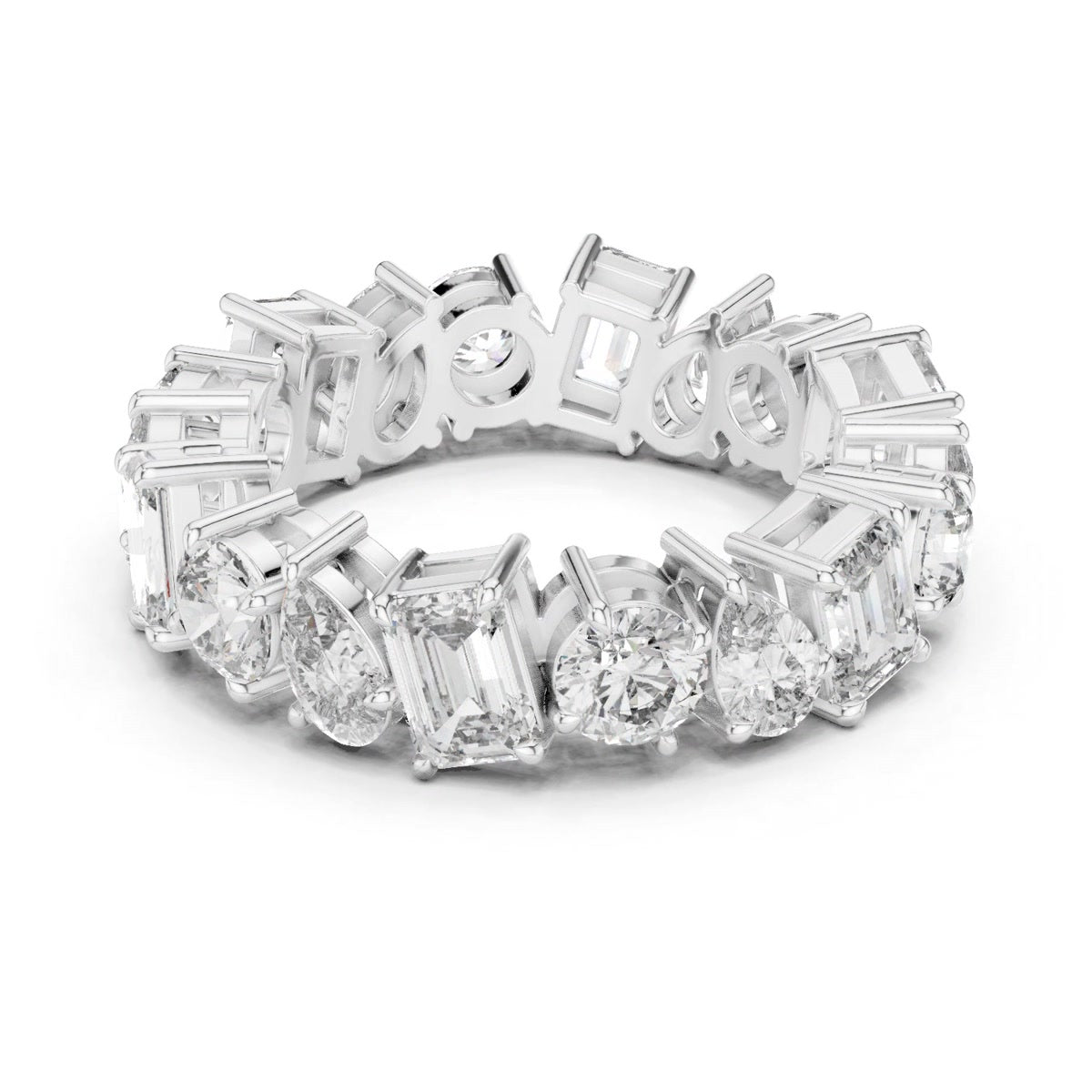 Round and Baguette Eternity Band — still from the supplied digital video render